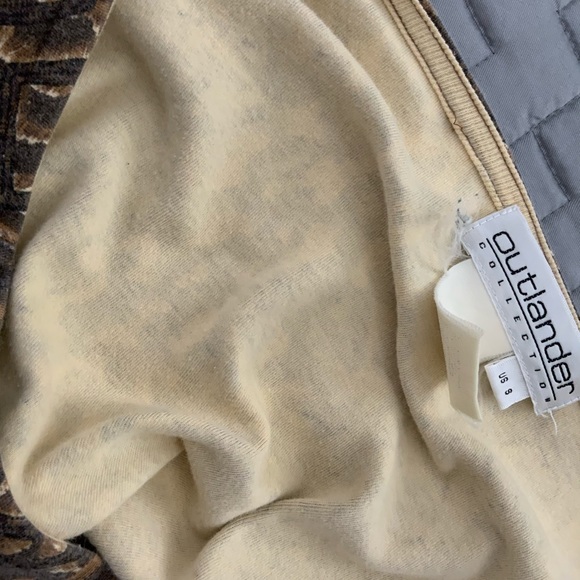 Cute Top - Picture 2 of 2